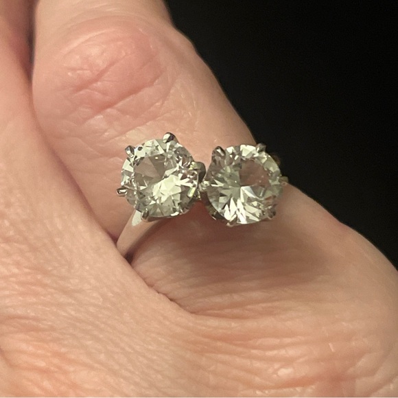 Sterling Silver CZ April Birthstones Toi Et Moi Bypass Ring Size 5 - Picture 1 of 9